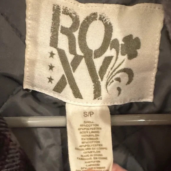 Roxy Black and Gray Checkered Vest - Picture 2 of 6